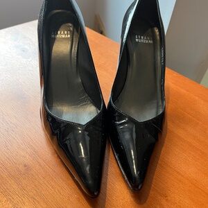 Black patent Stuart Weitzman pumps